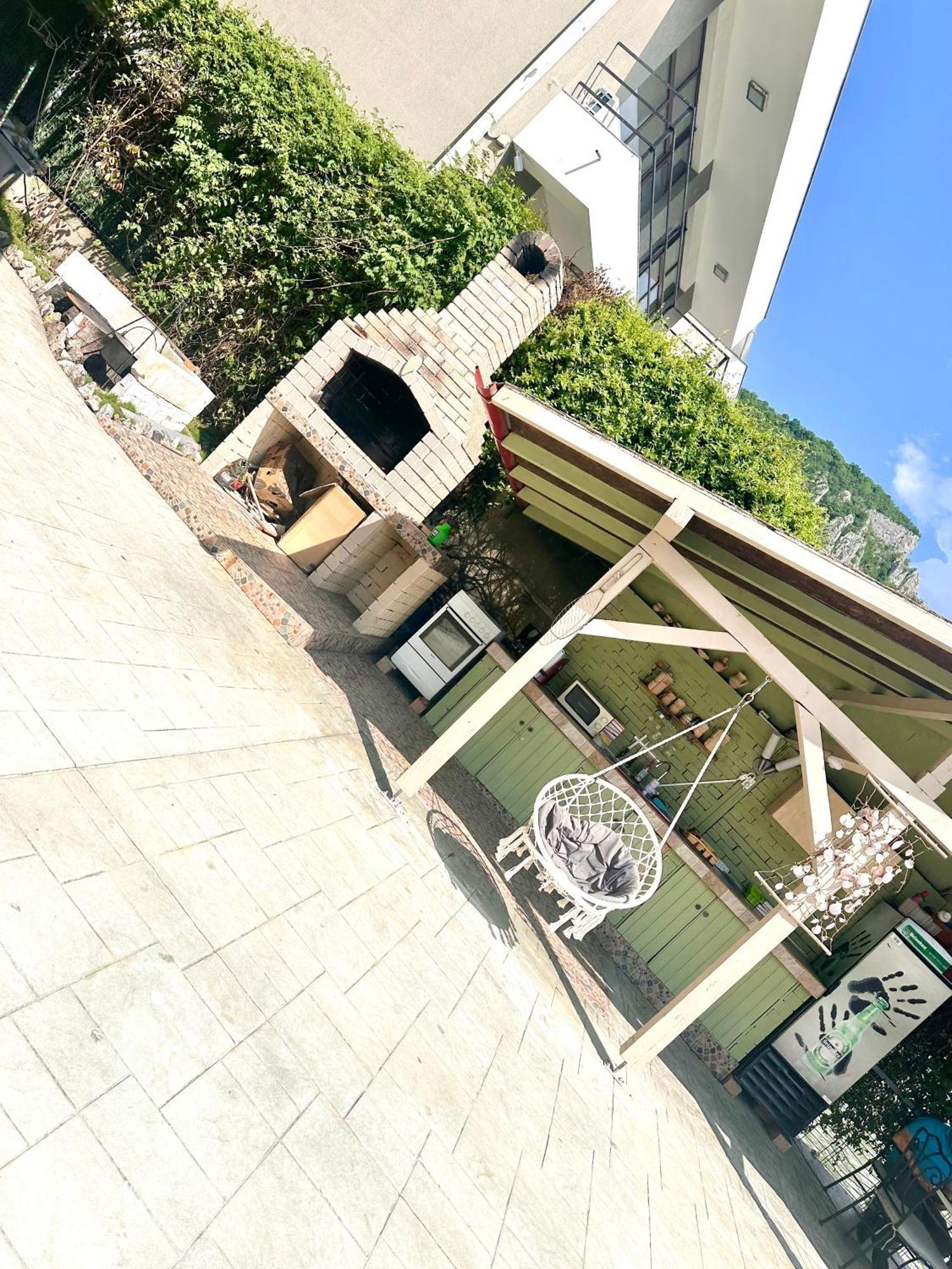 Vila Victor Dubova Exterior foto